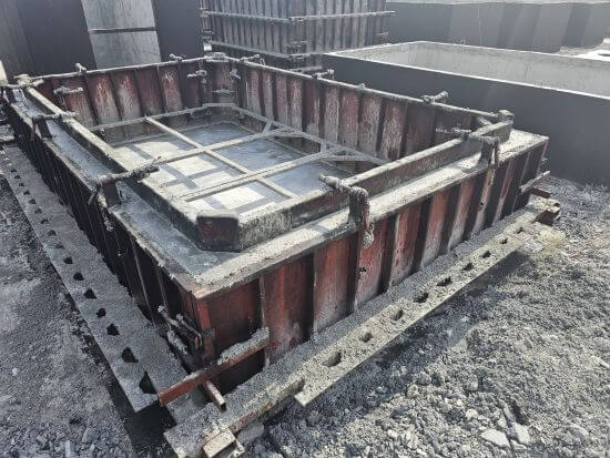 Zbiorniki betonowe Dębica w procesie produkcji